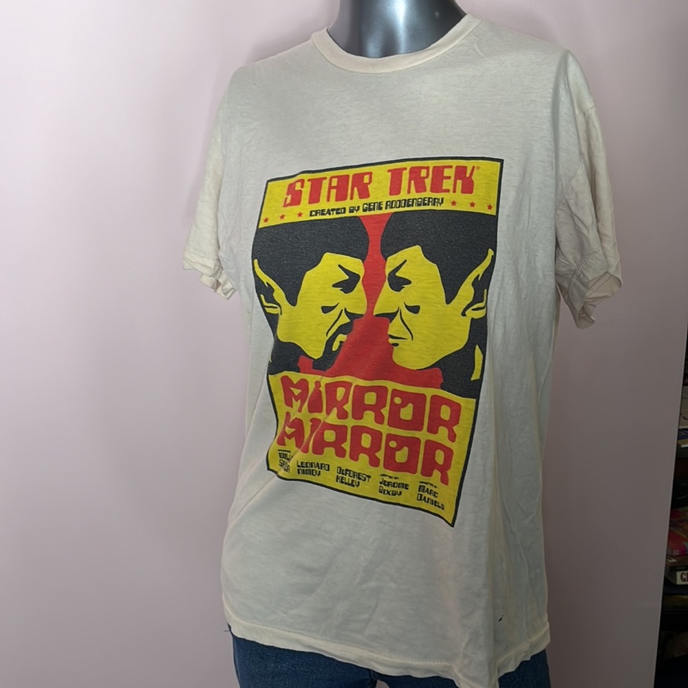 Loot Crate Star Trek Spock Kirk Evil Mirror Mirror Lootcrate Retro T-shirt XS